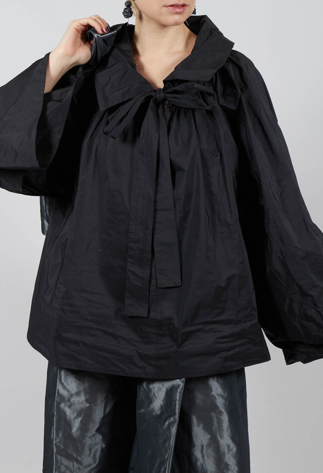 Collared Top in Black