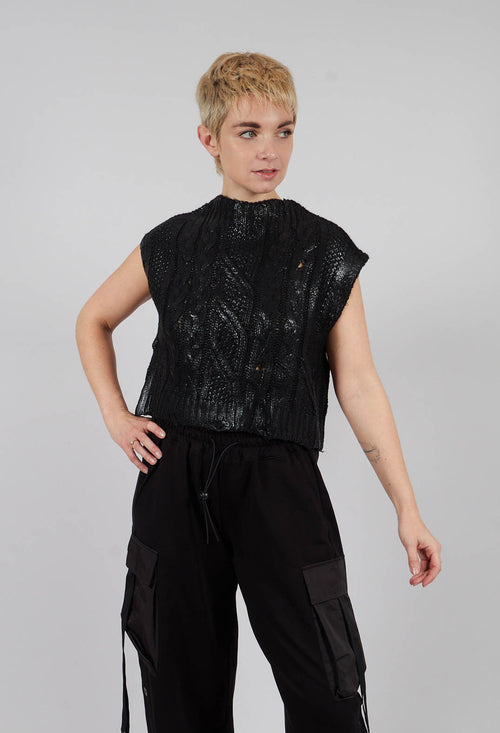 Cropped Knitted Vest in Black