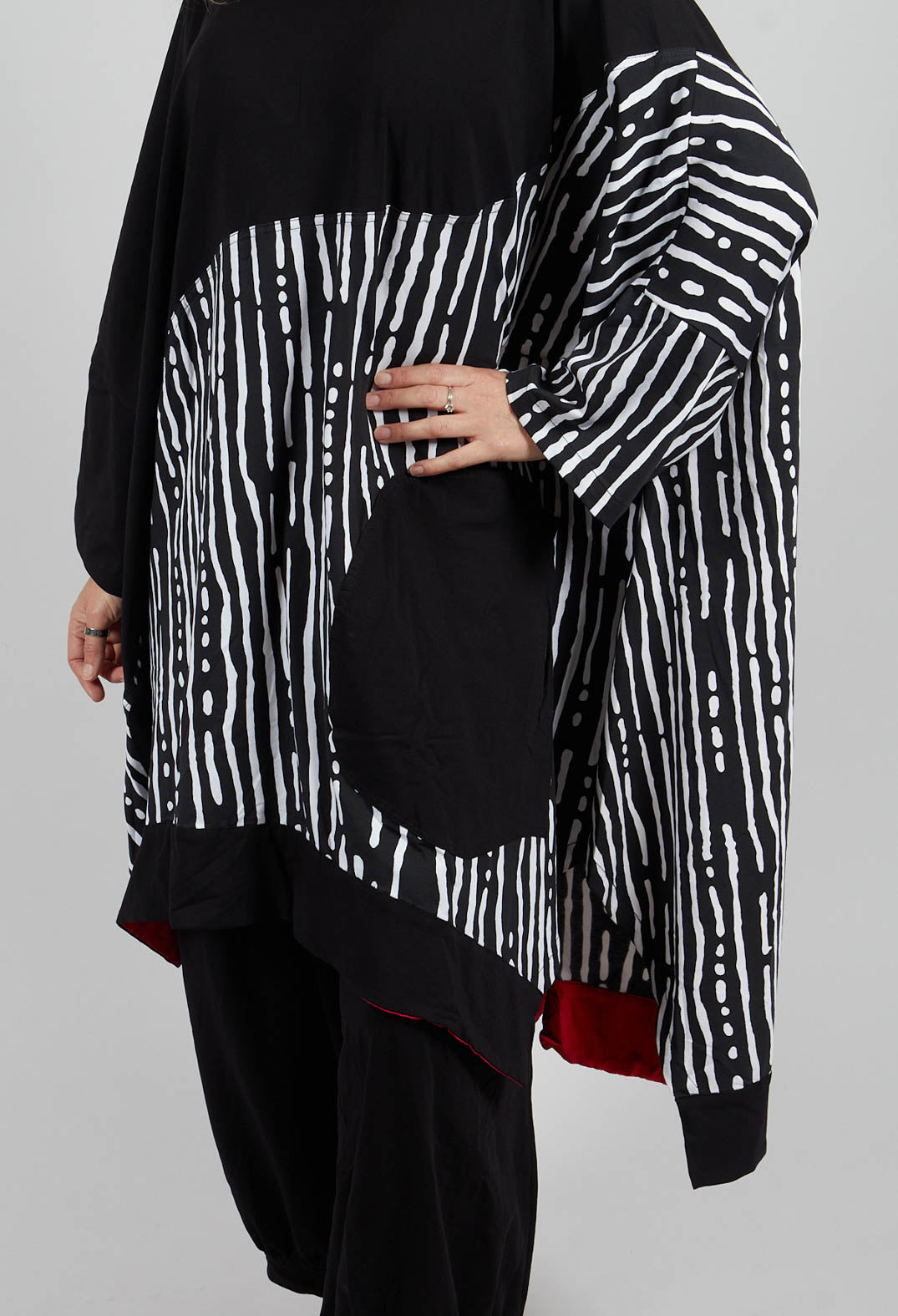 Oversized Top in Black and White