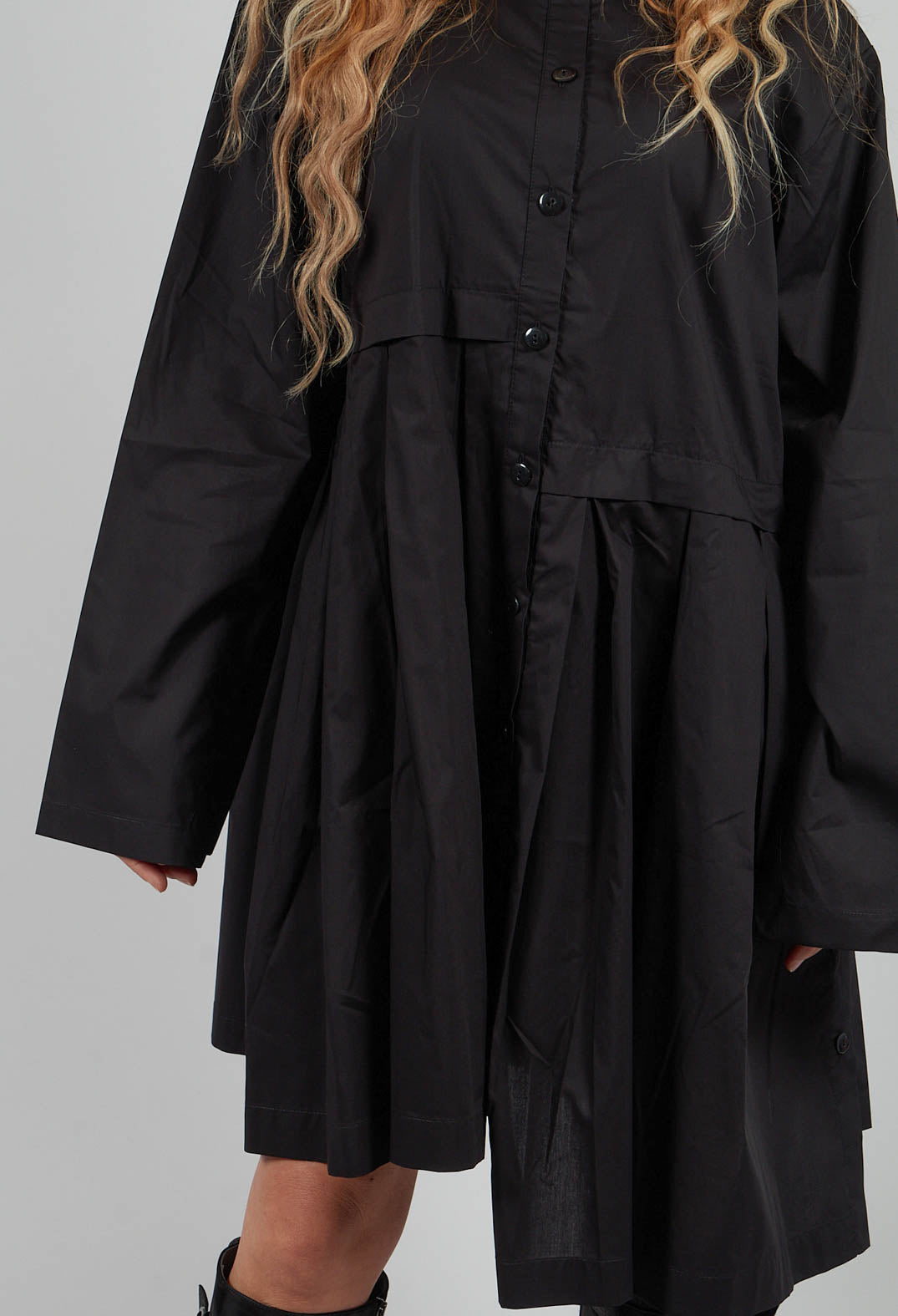 Long Shirt in Black