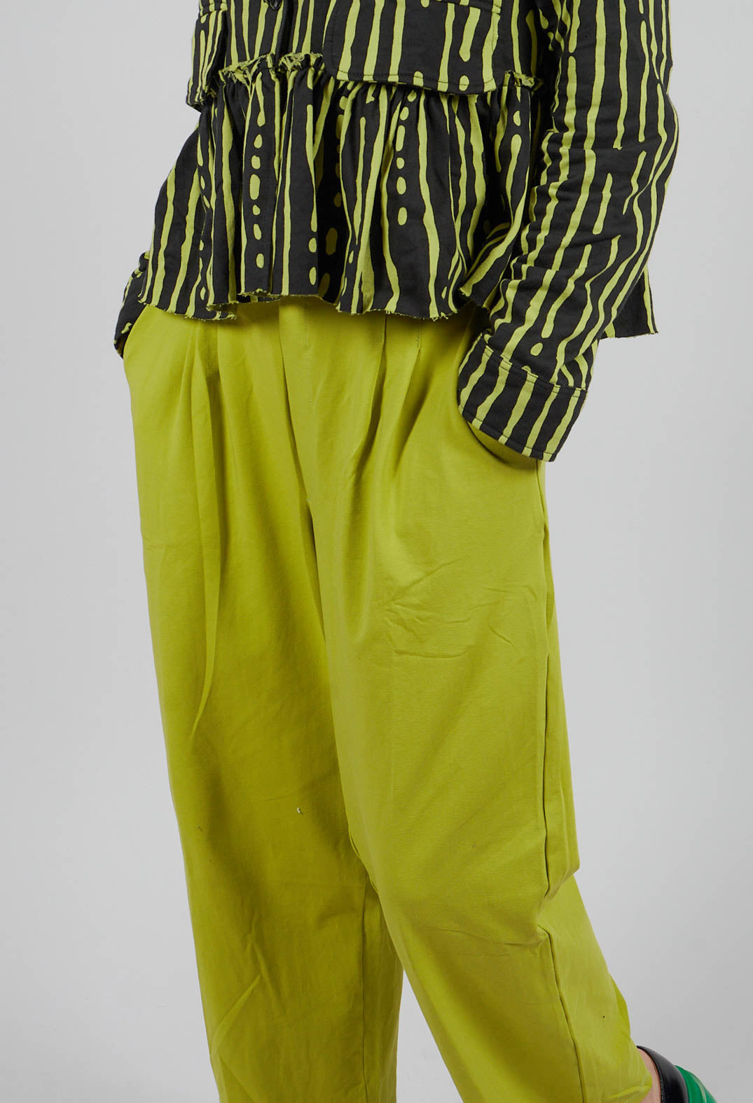 Pleated Front Wide Legged Trouser in Lime