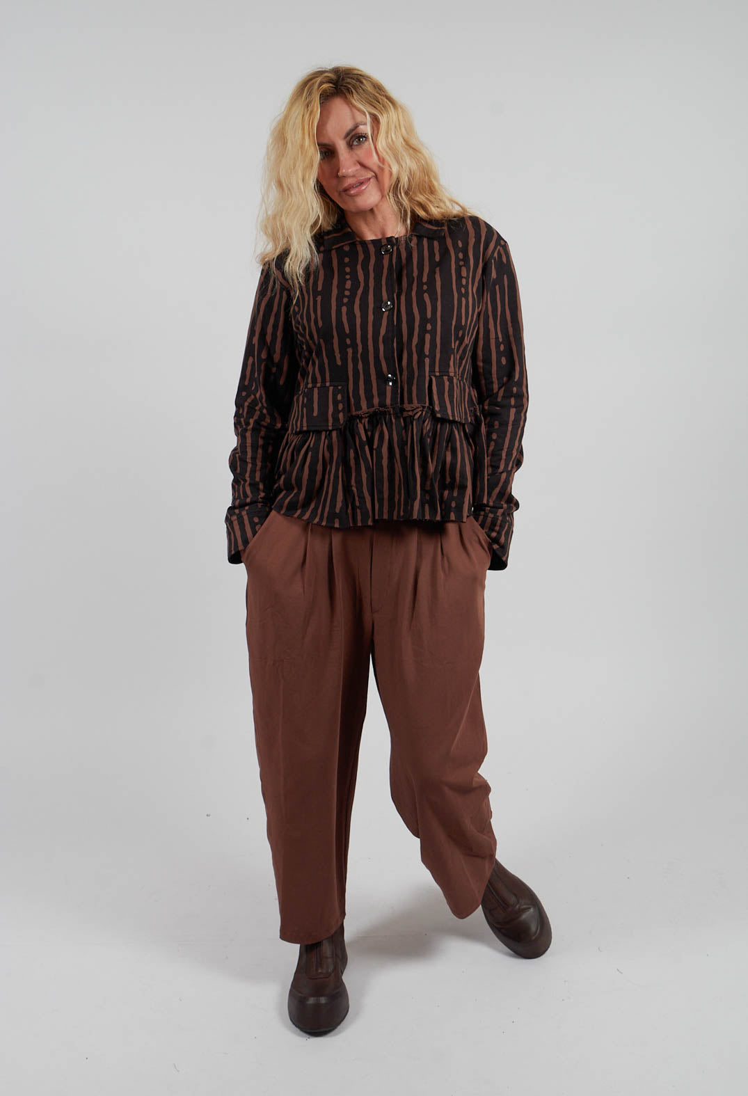 Pleated Front Wide Legged Trouser in Brown
