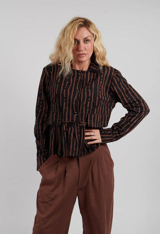 Cropped Jacket in Black and Brown