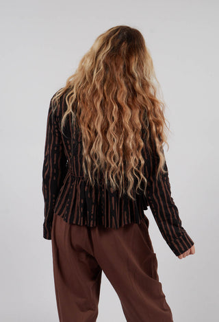 Cropped Jacket in Black and Brown