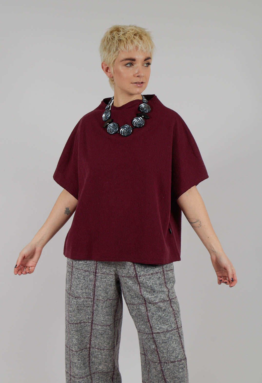 Vapi Top in Garnet