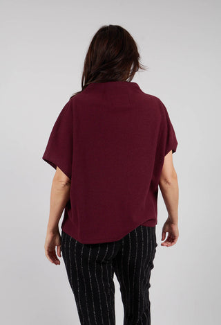 Vapi Top in Garnet