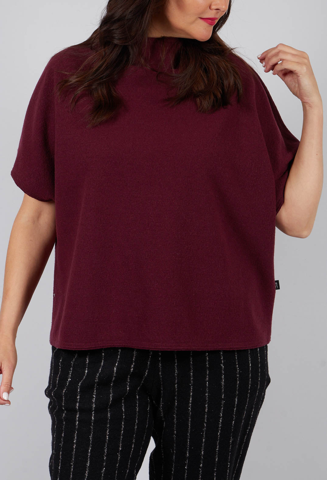 Vapi Top in Garnet