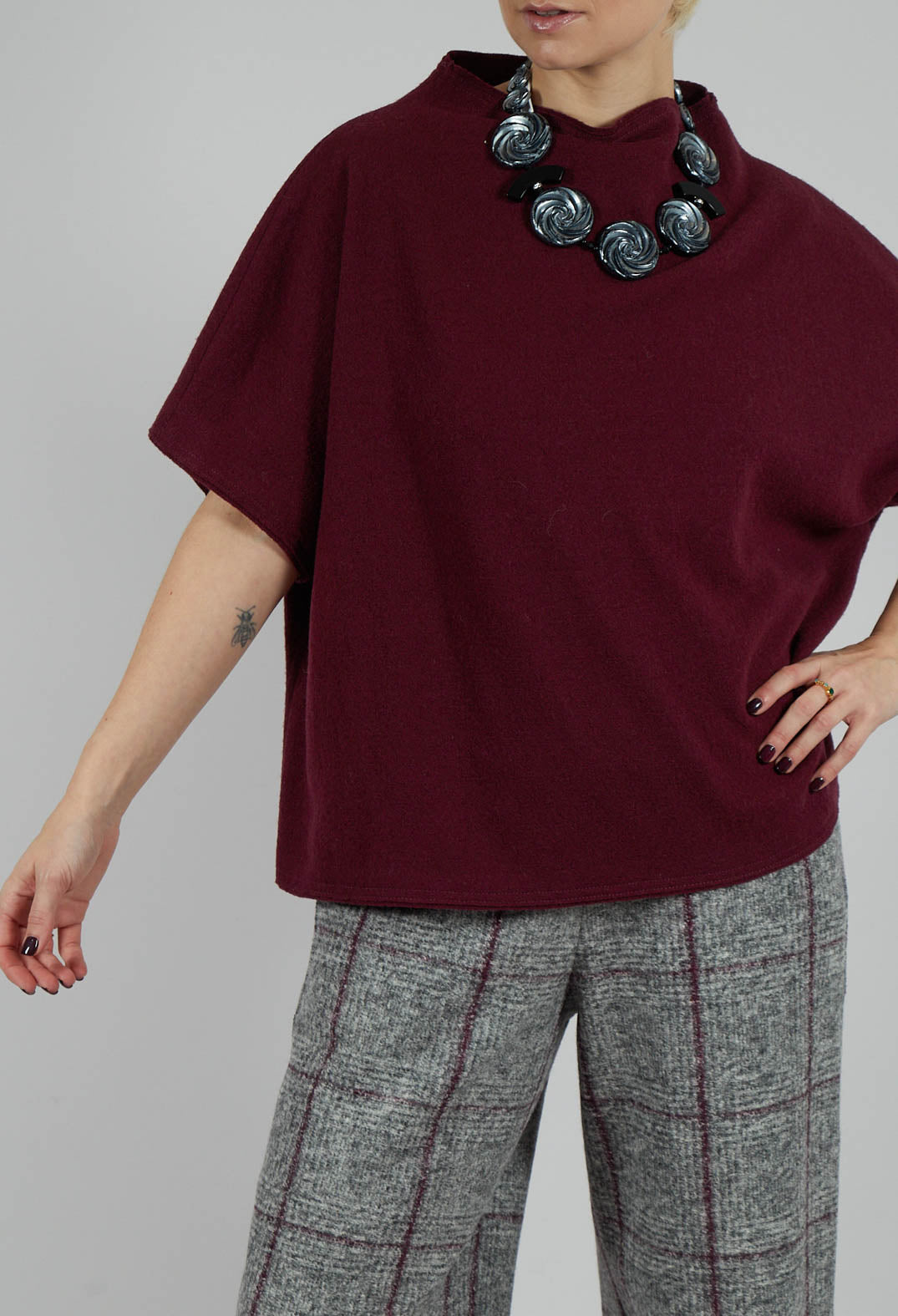 Vapi Top in Garnet