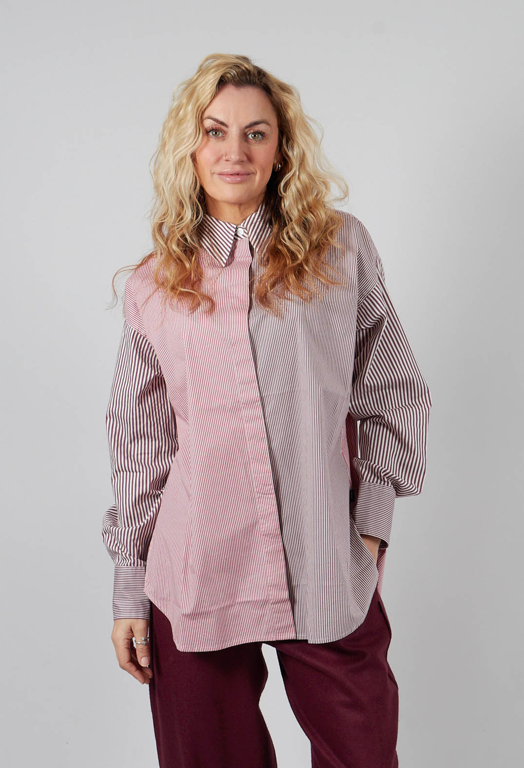 Vidin Blouse in Garnet