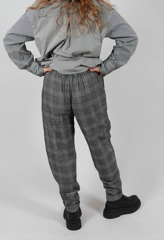 Geisha Long Trousers in Black and Garnet