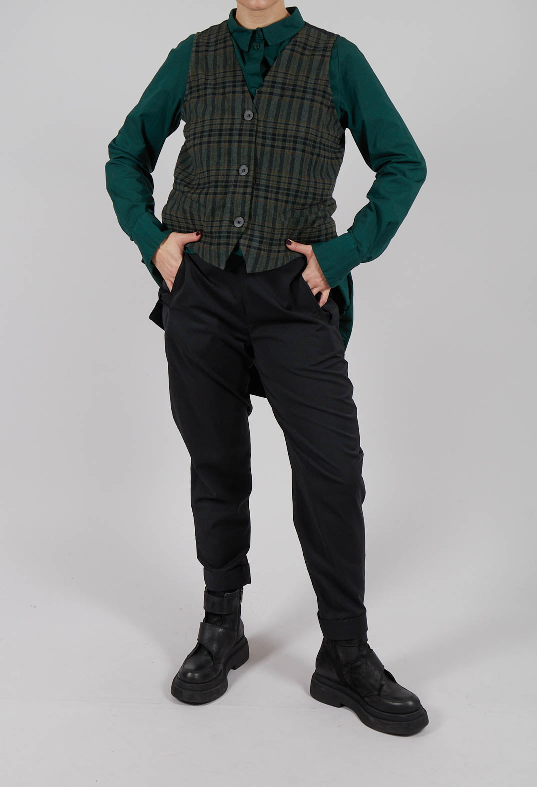 Geisha Long Trousers in Black Onyx