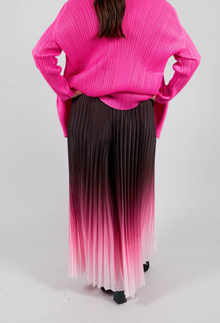Boxy Trousers in Chocolate and Pink
