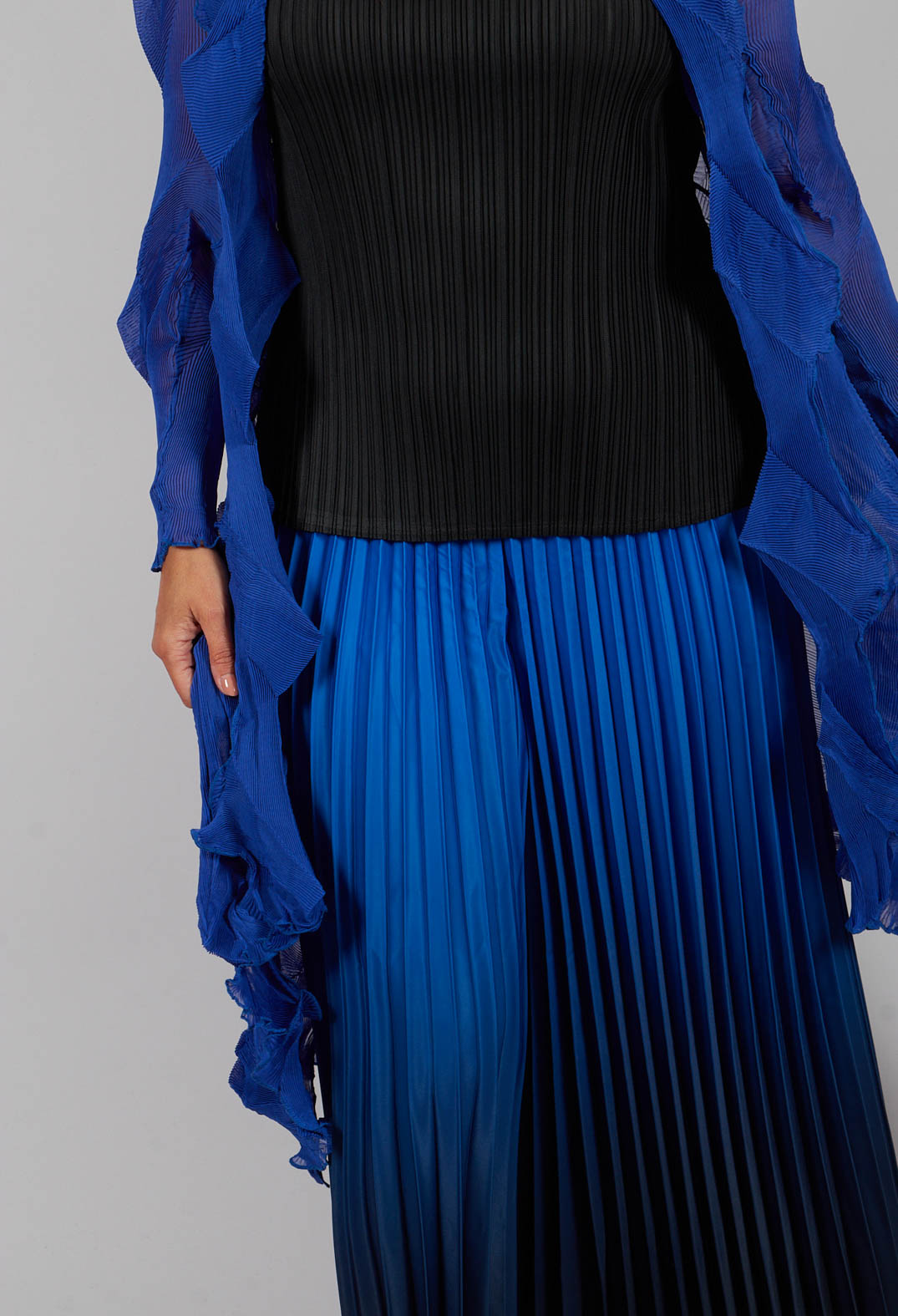 Jacqui Coat in Royal