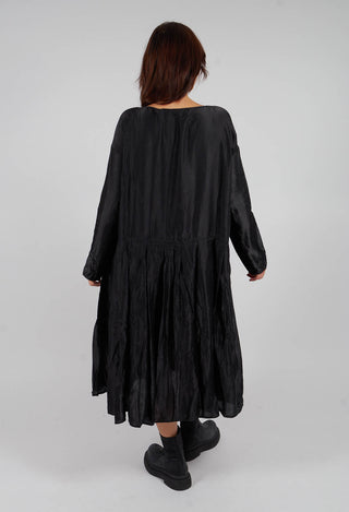 Pleated Boatneck Dress SC in Black