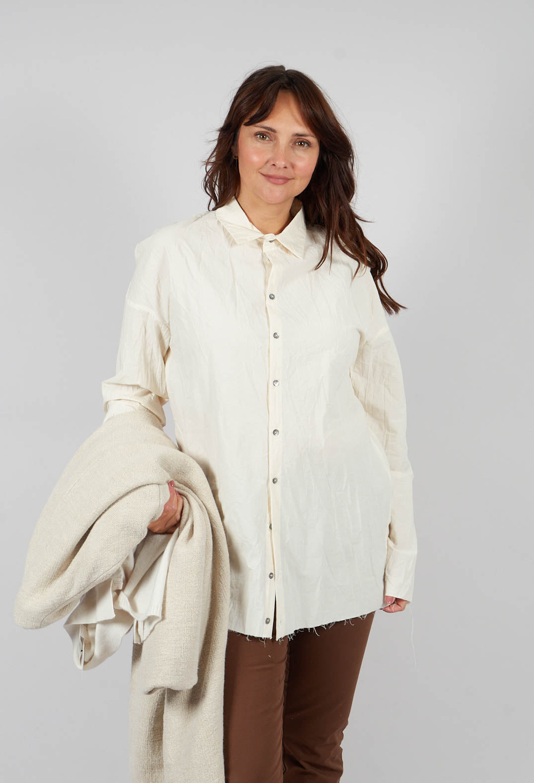 Unisex Collar Shirt in Natural