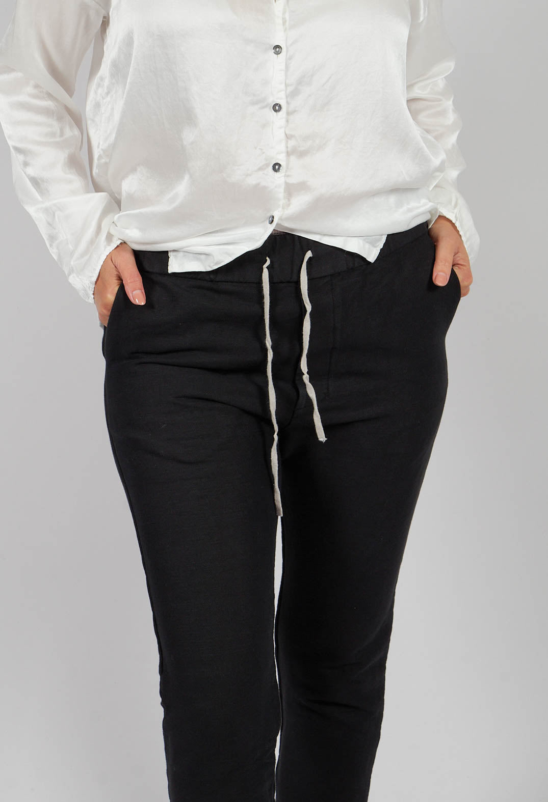 Slim Trousers DS in Black