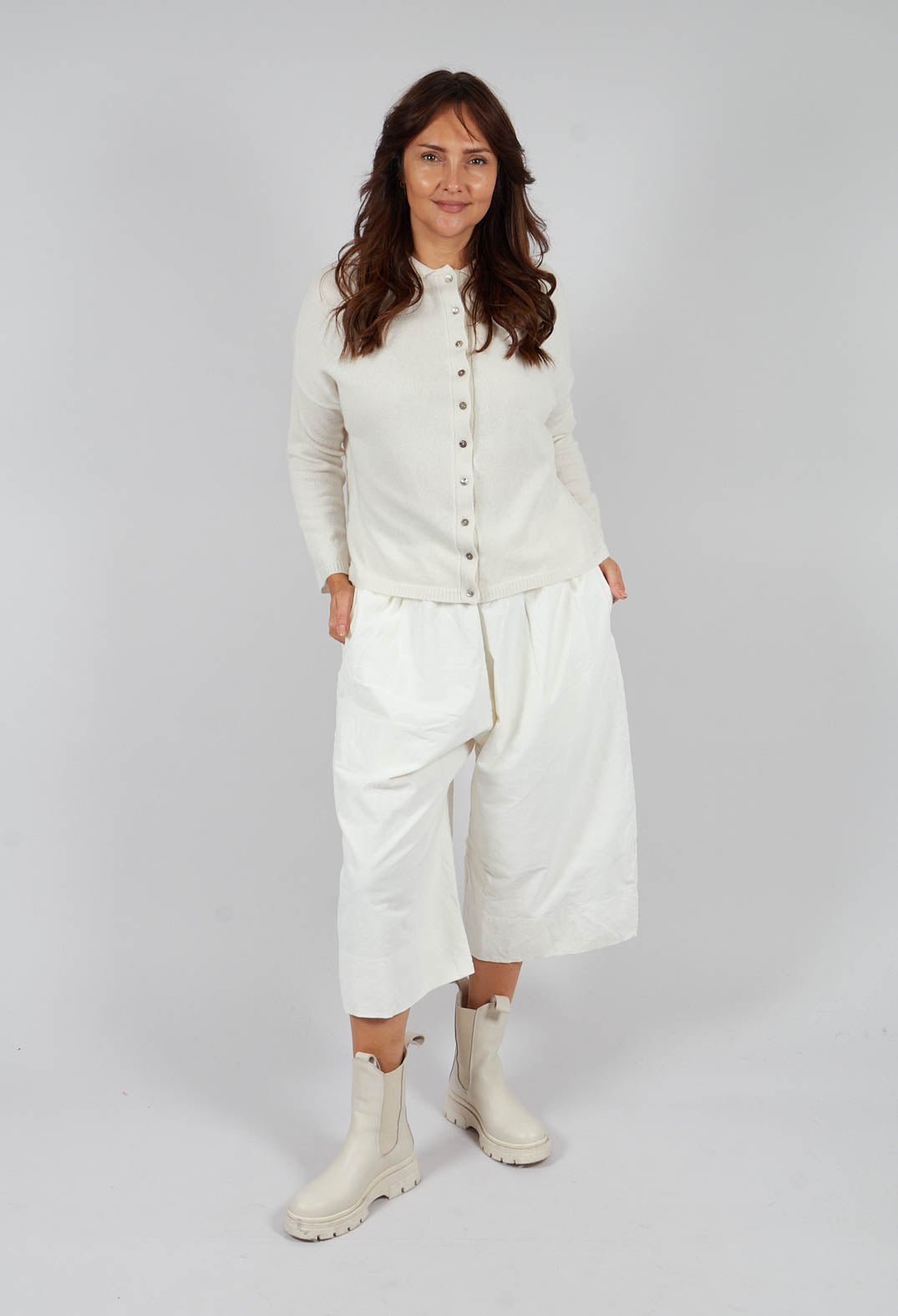 Velvet Wide Trousers in Milk