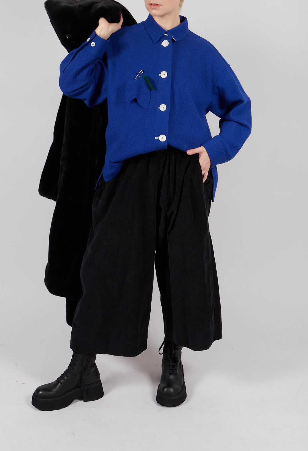 Velvet Wide Trousers in Black