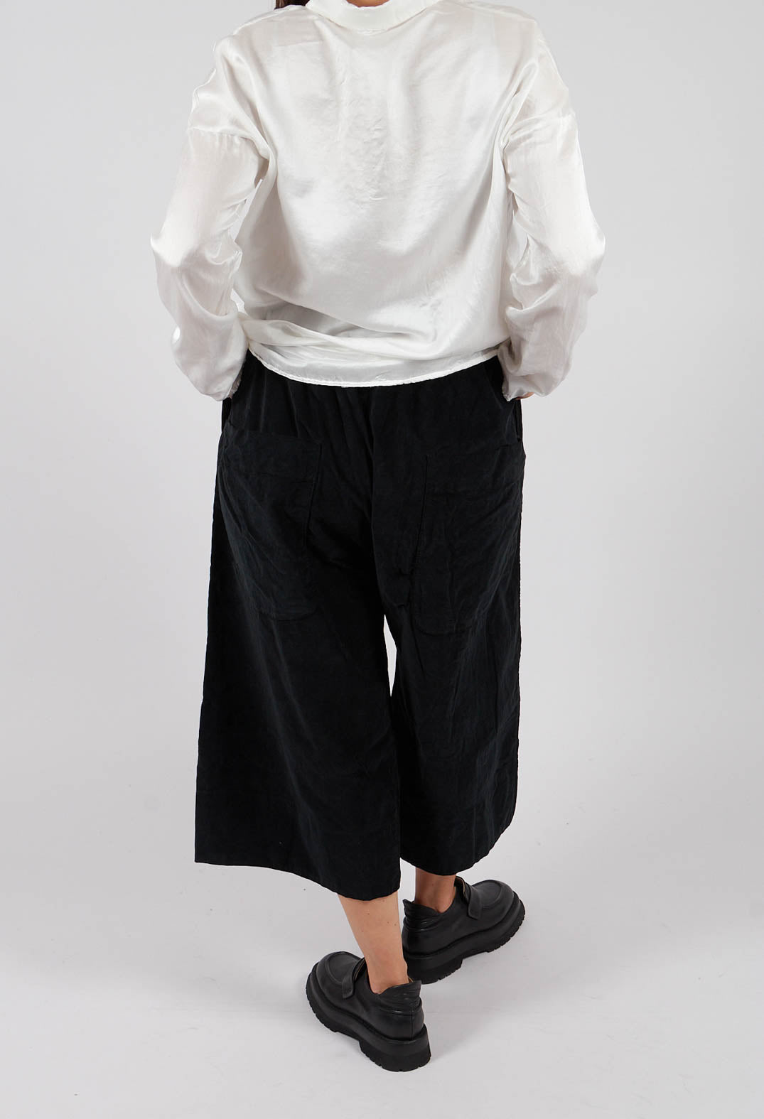 Velvet Wide Trousers in Black