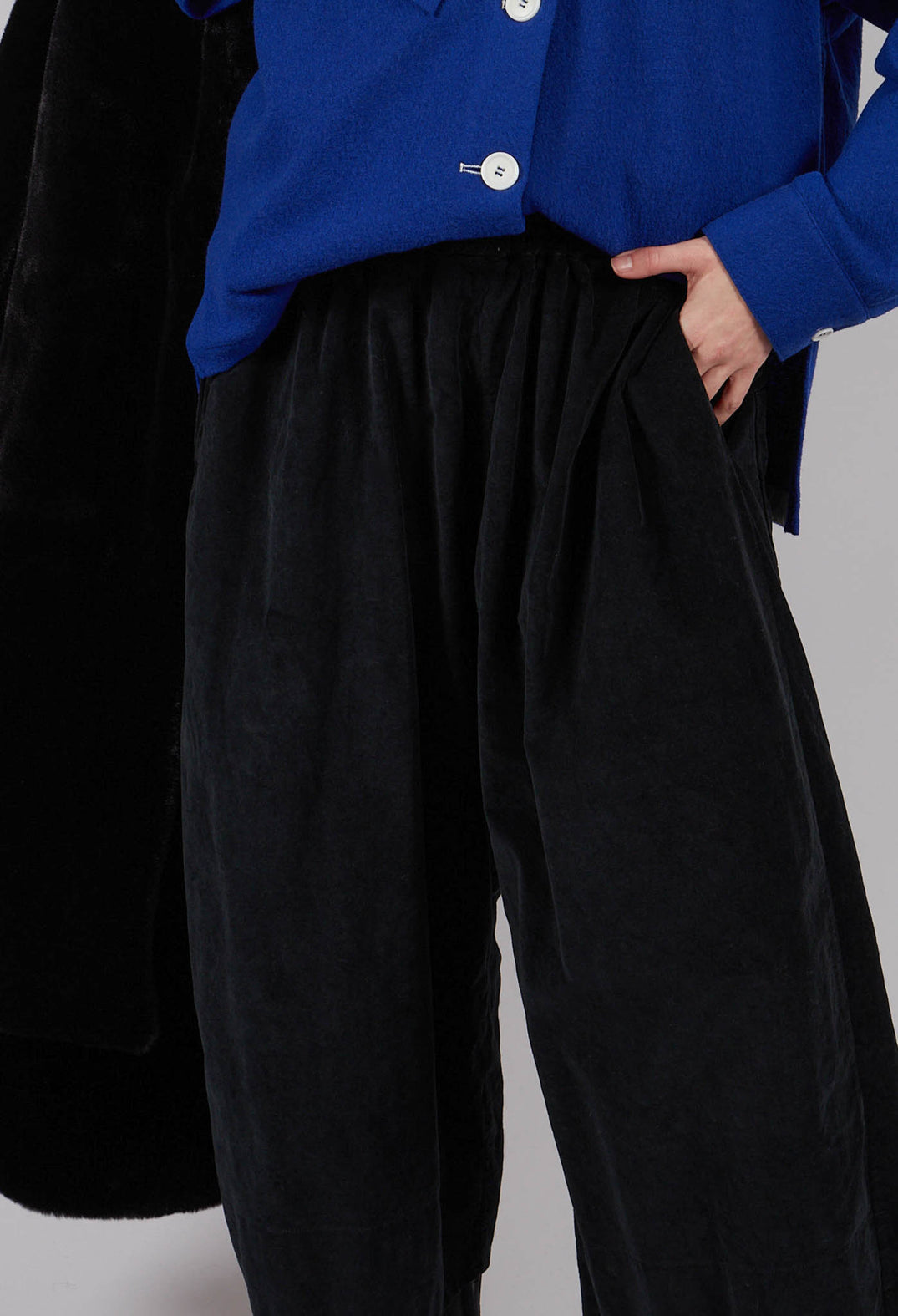 Velvet Wide Trousers in Black