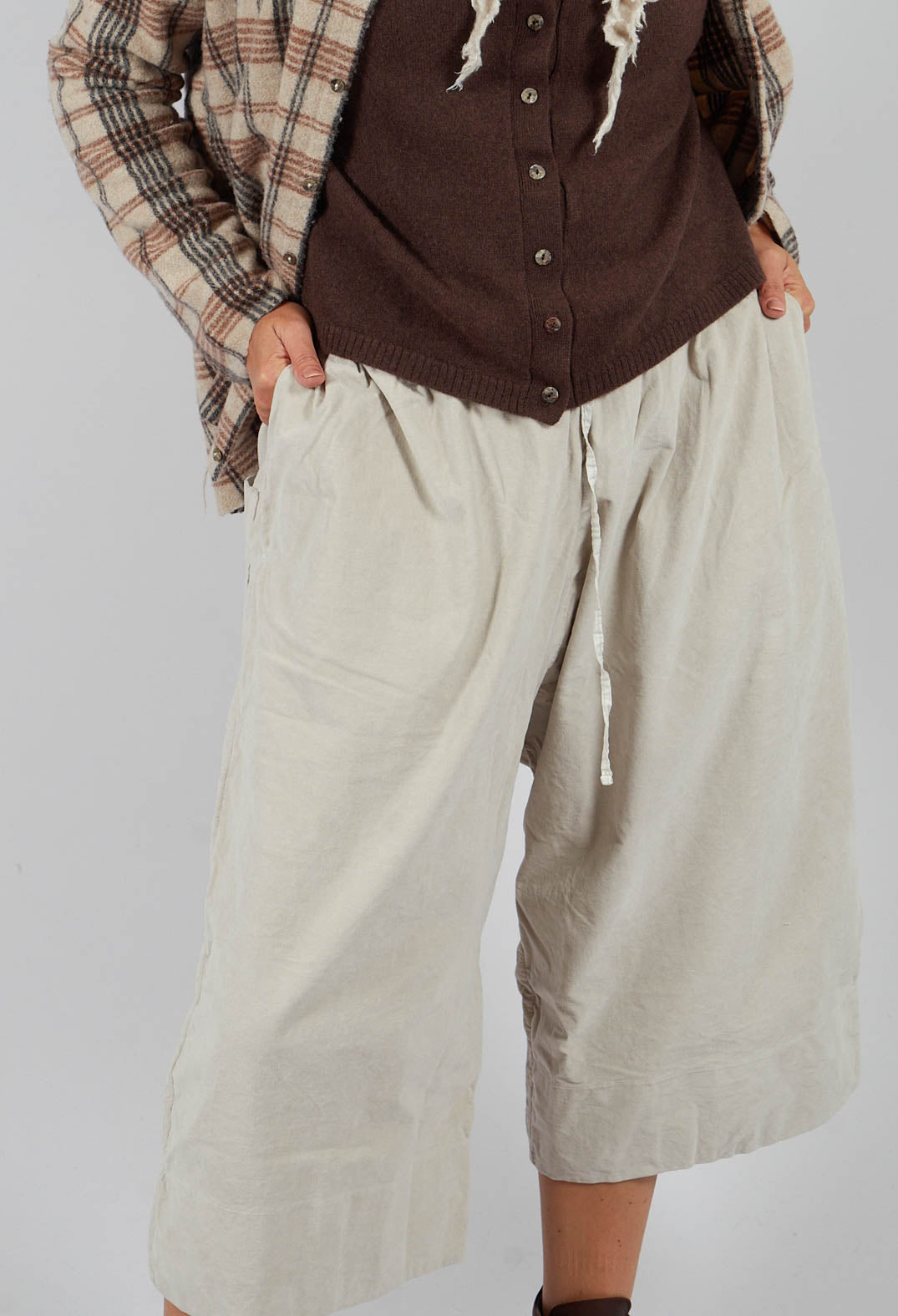 Velvet Wide Trousers in Oatmeal