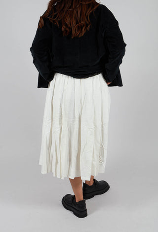 Pleated Long Skirt C in Milk