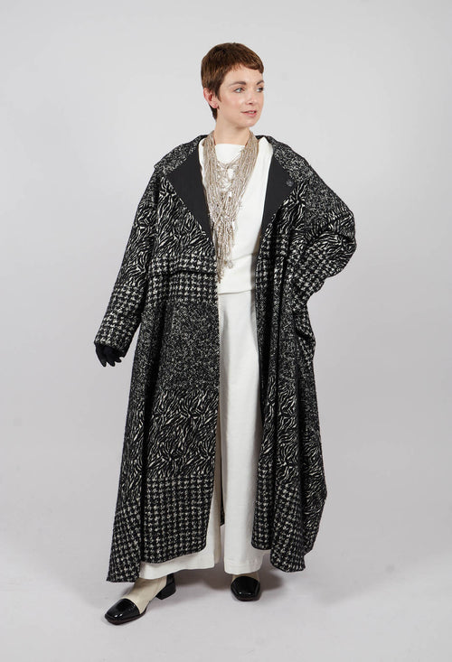 Long Wool Coat in Black
