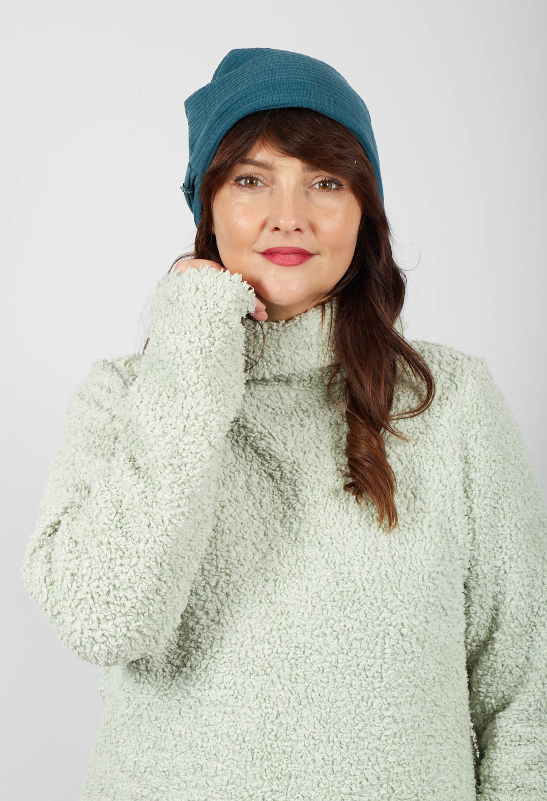 Ribbed Textured Beanie Cap in Ernst