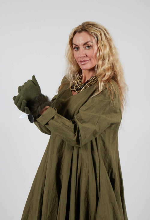 Gloves with Fur Trim in Verde and Olive