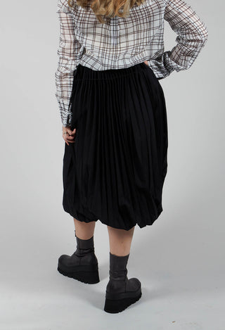 Black Pleated Skirt in Fine Virgin Wool