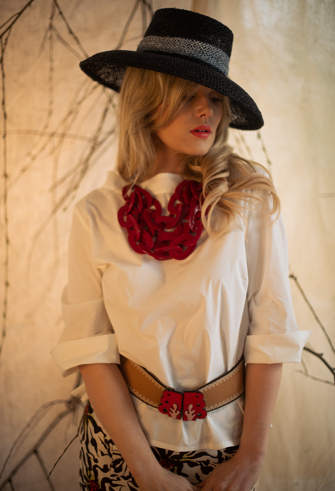 Estasi 3 Strands of Flat Chain Necklace