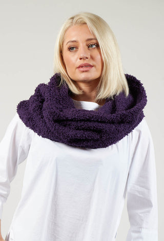 Adrettich Scarf in Eisenbahn Purple