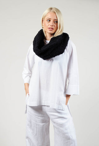 Adrettich Scarf in Kaviar Black
