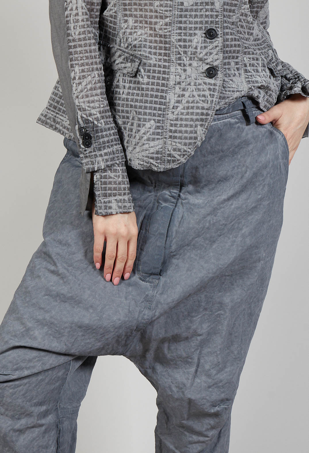 Ash Drop Crotch Trousers in C.Coal 70% Cloud