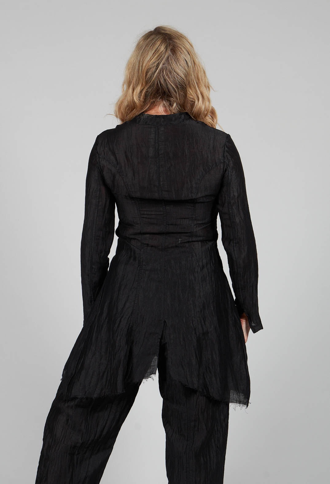 Sanctamuerte Asymmetrical Jacket in Lino Crush Nero – Olivia May
