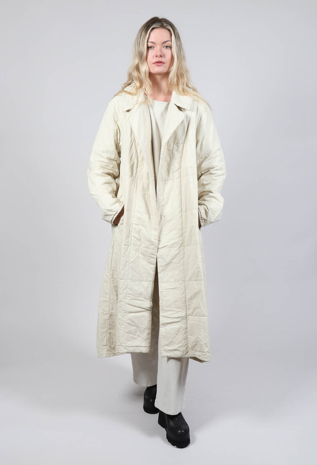 Aufrechtler Coat in Gefuhl Beige
