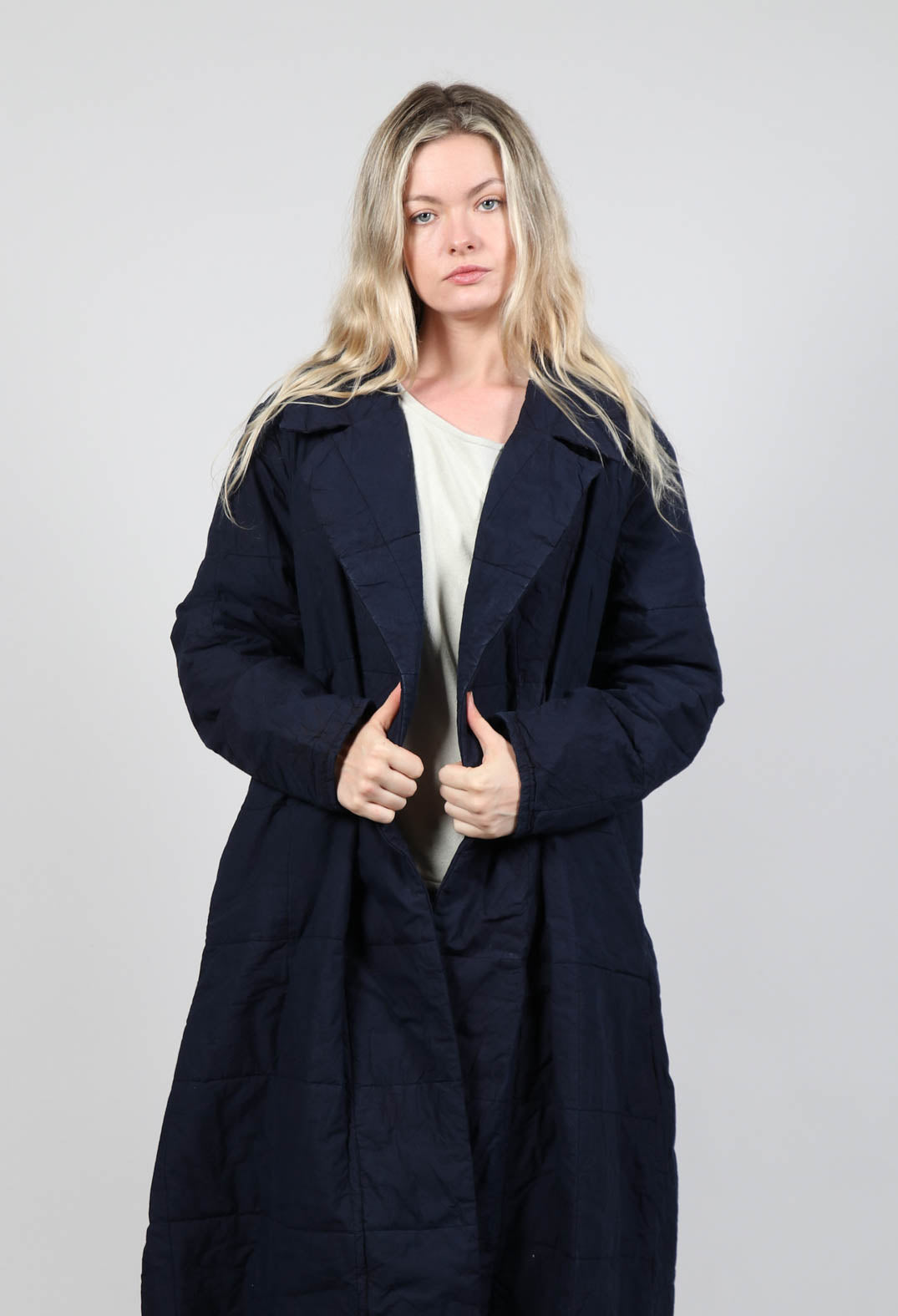 Aufrechtler Coat in Nacht Blue