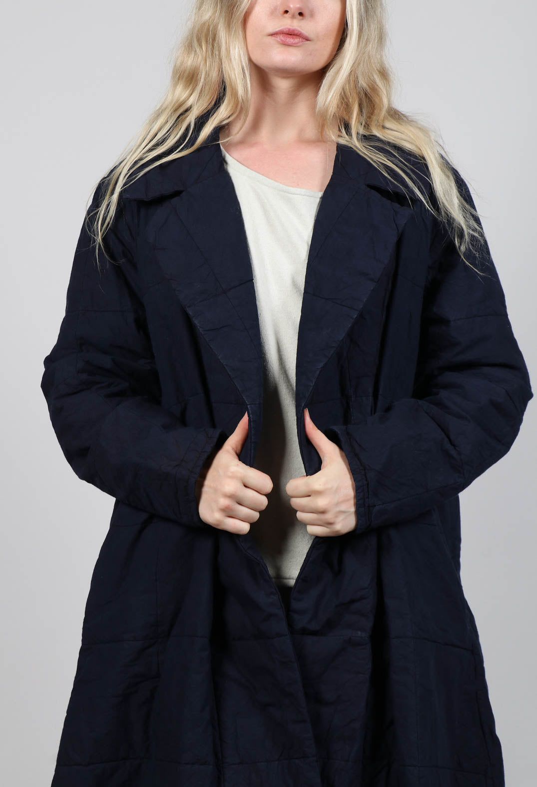 Aufrechtler Coat in Nacht Blue