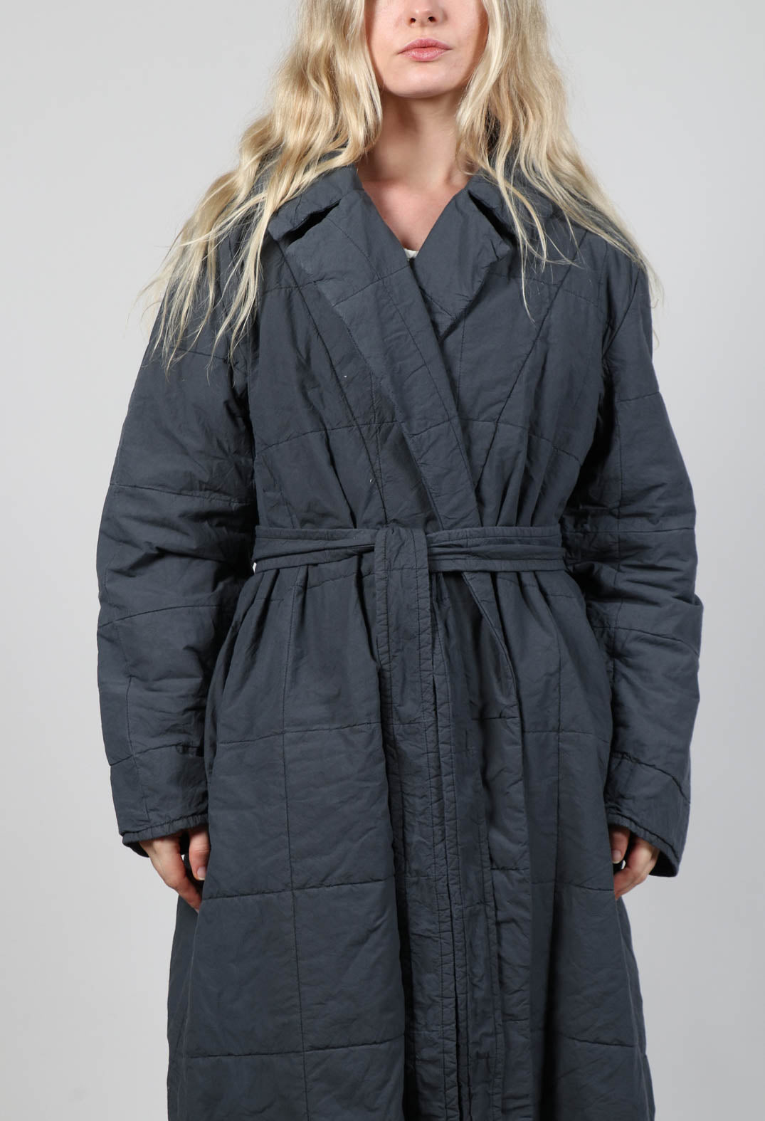 Aufrechtler Coat in Versteck Blue – Olivia May