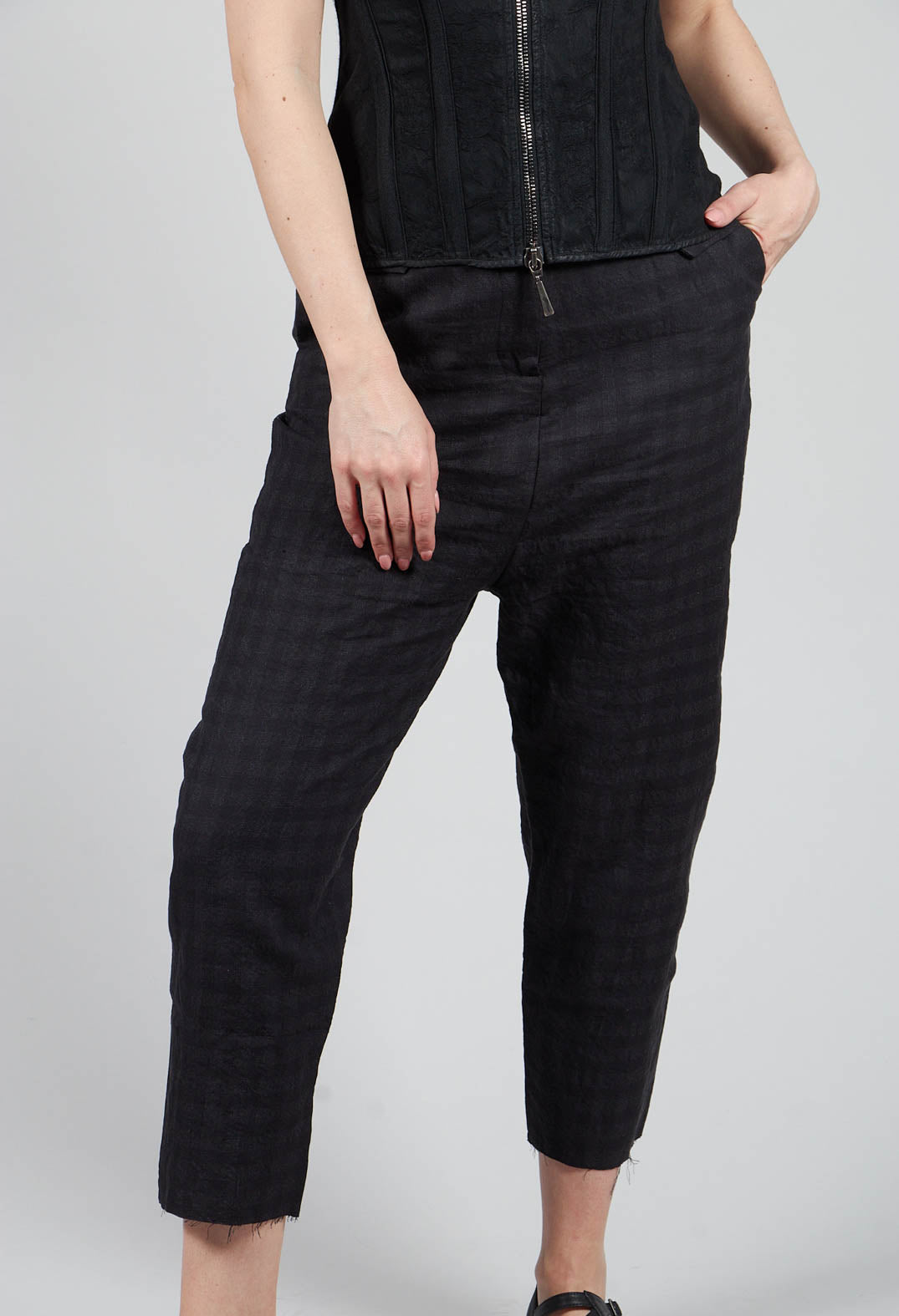 Baggy Trousers in Coal