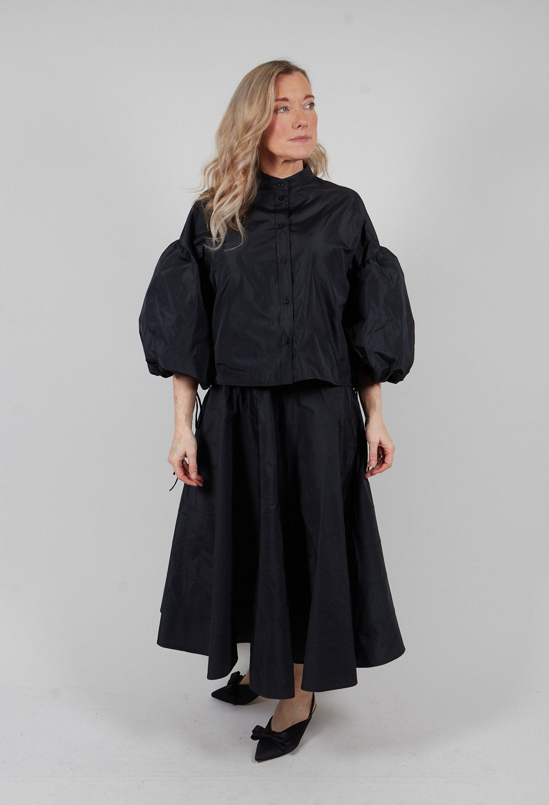 Balloon Sleeve Shirt in Nero