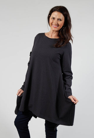 Batshirt in Black and Anthra stripe