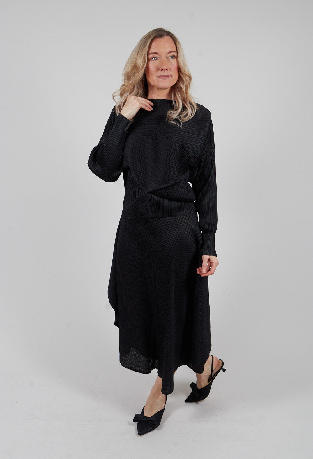 Batwing Top in Nero