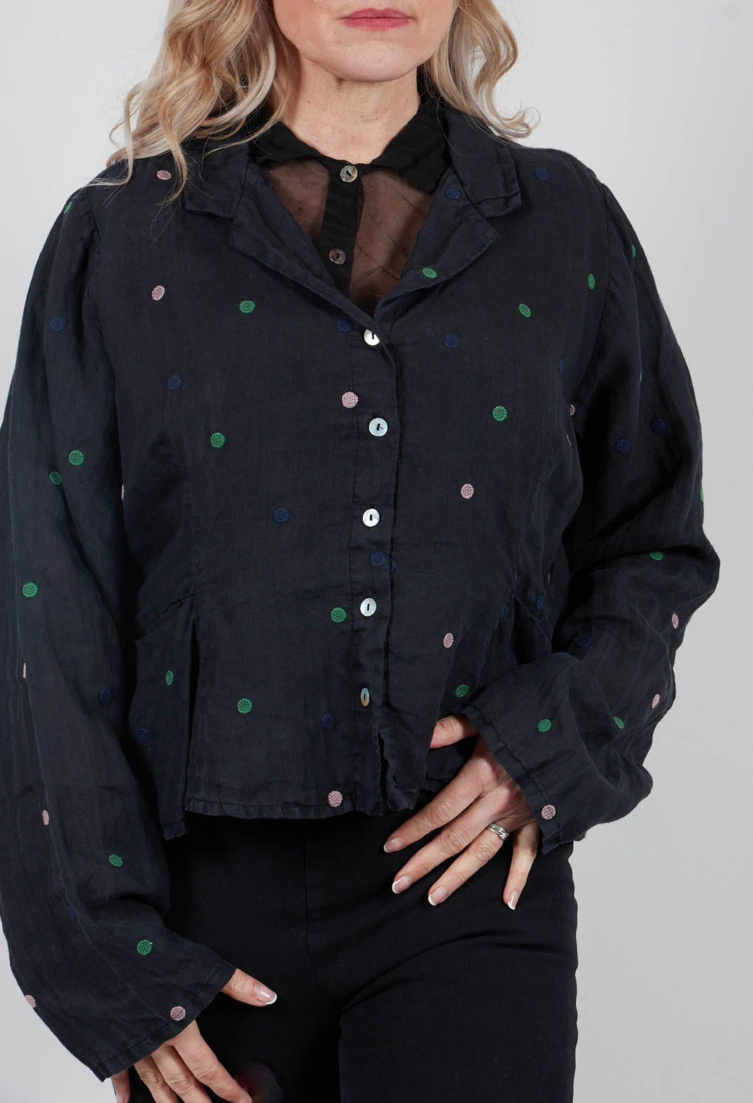 Besenleise Jacket in Kaviar