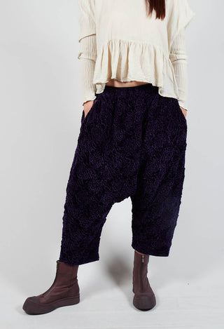 Besitzkraft Trousers in Eisenbahn Purple