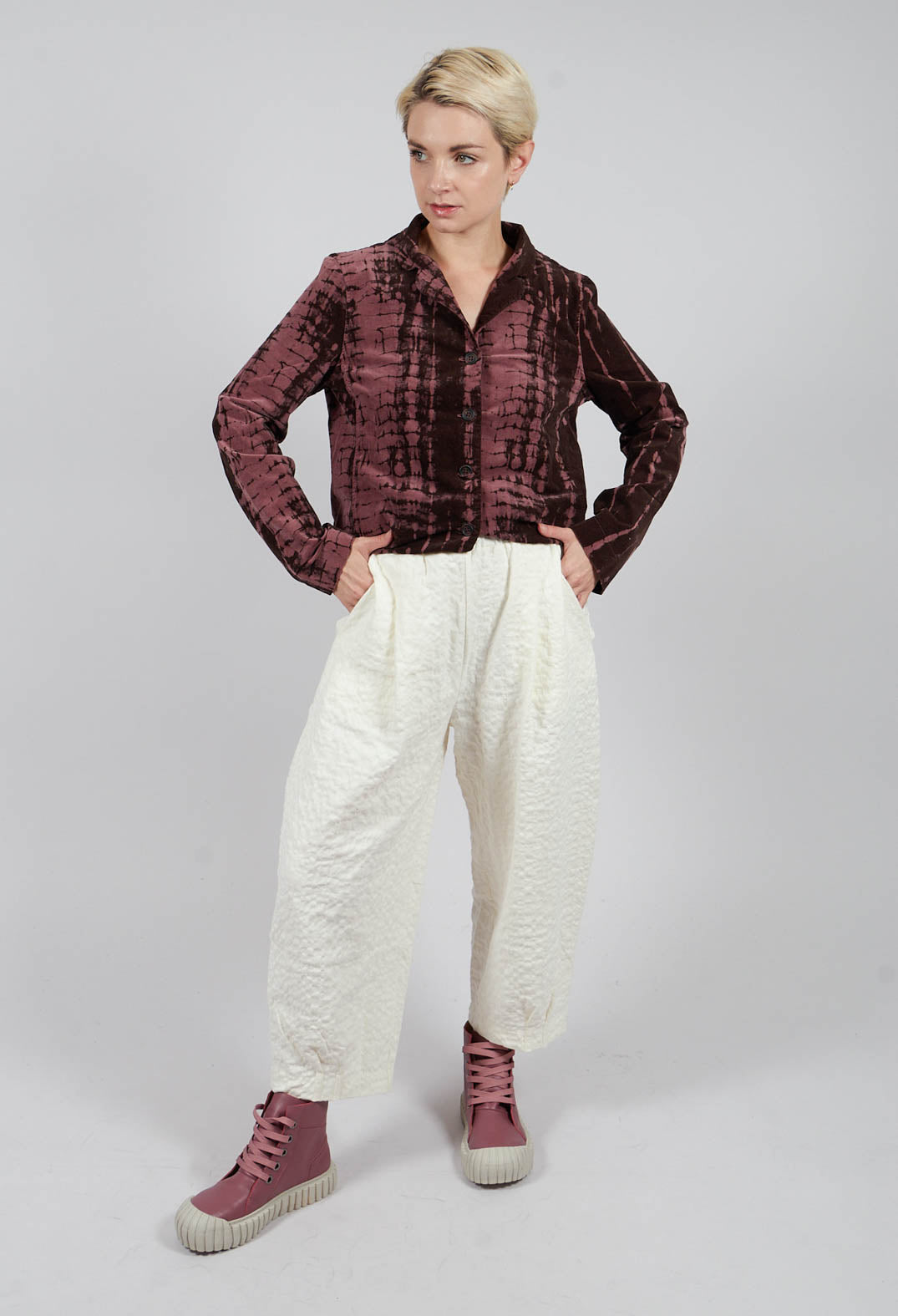 Bian SU Plain Trousers in Luna