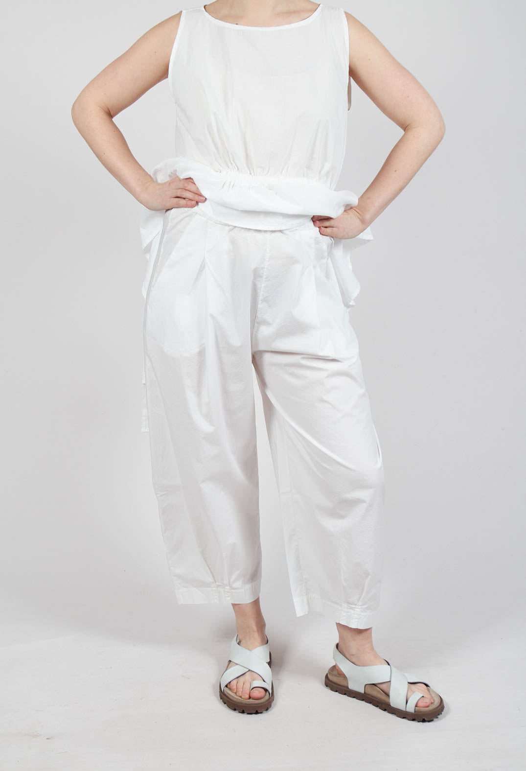 Bianco P Trousers in Latte