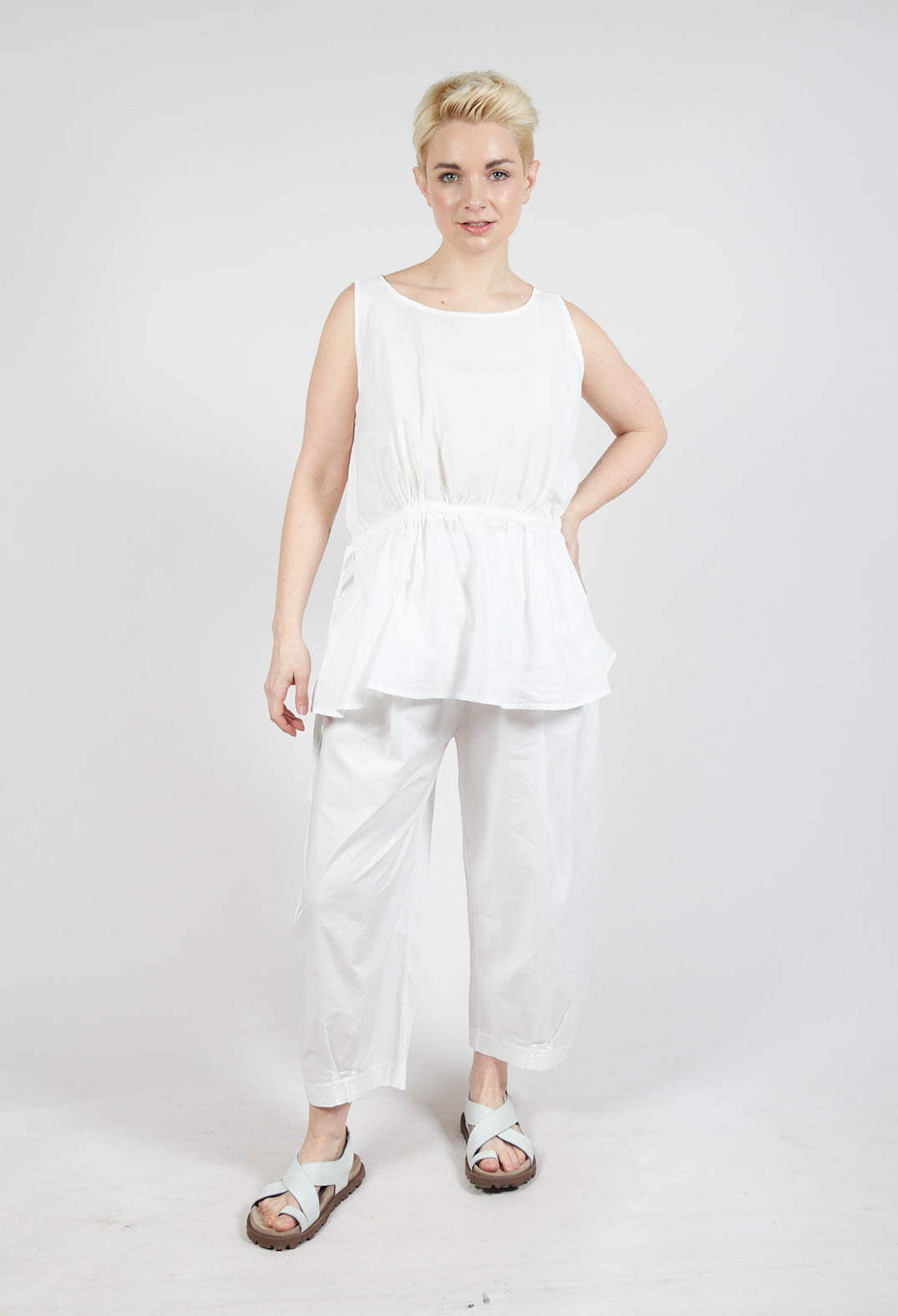Bianco P Trousers in Latte