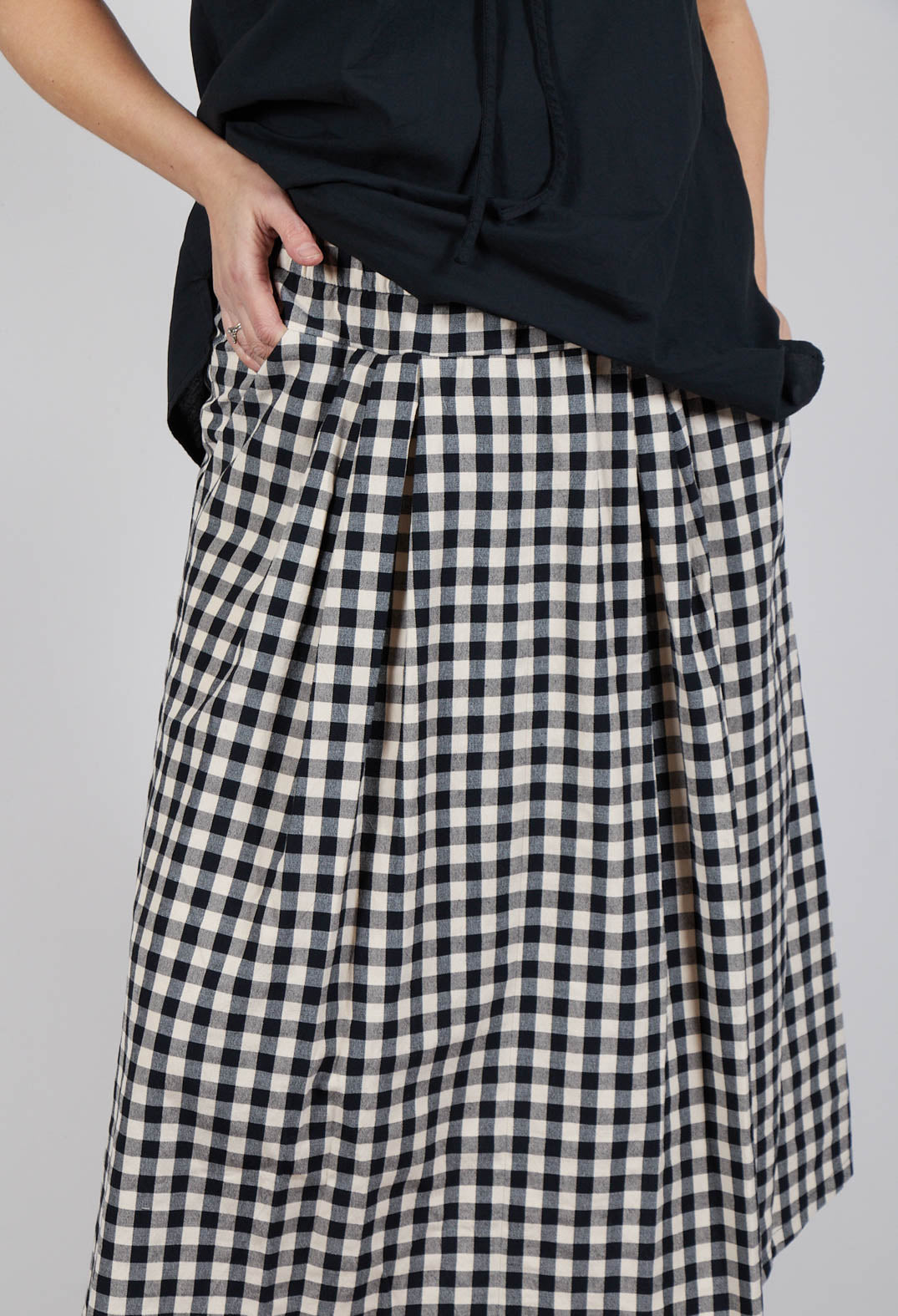 Bosa Q Skirt in Nero