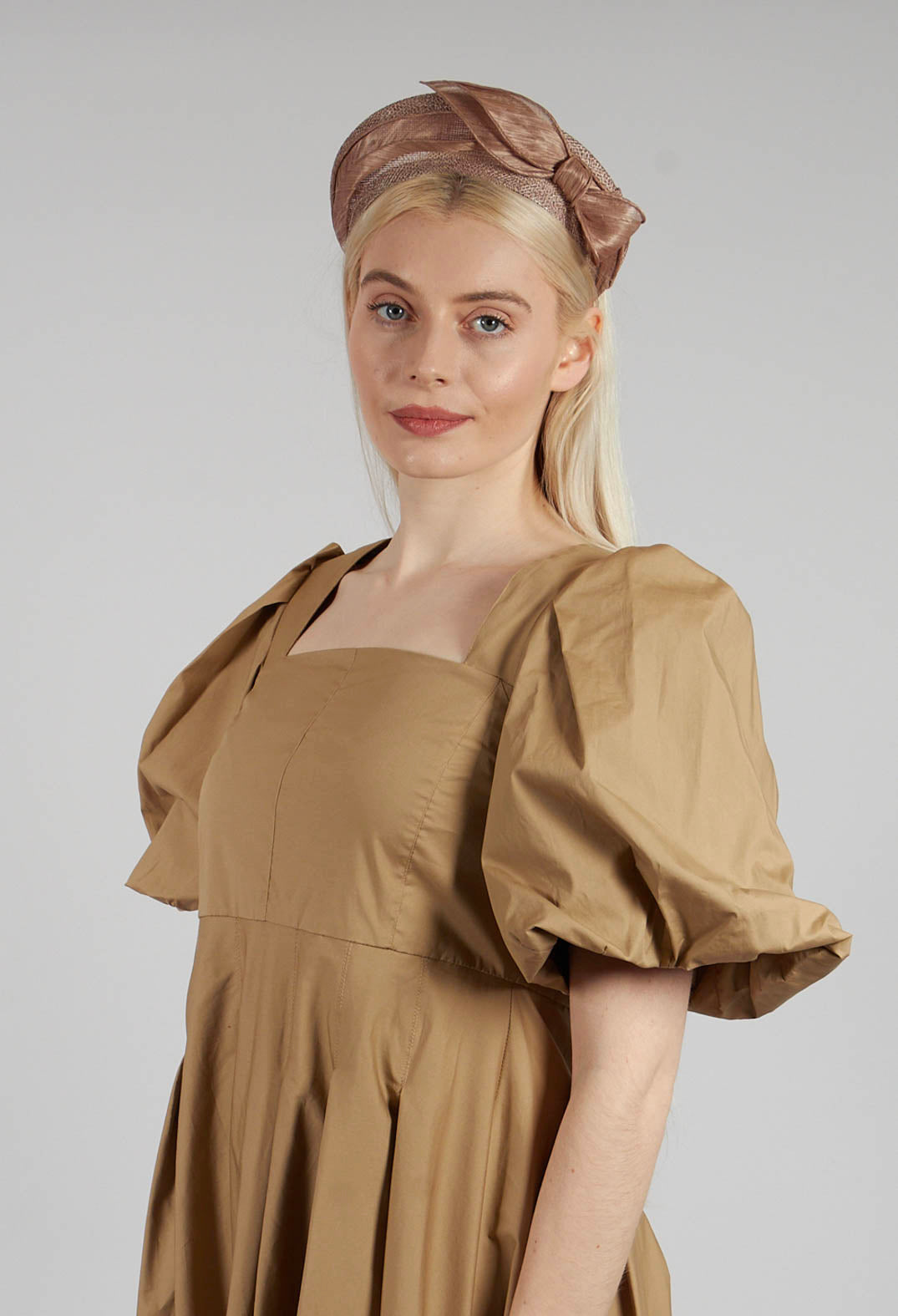 Bow Headband in Coffee